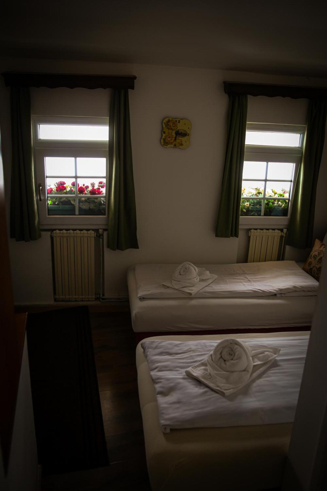 Guest house Nia Deluxe