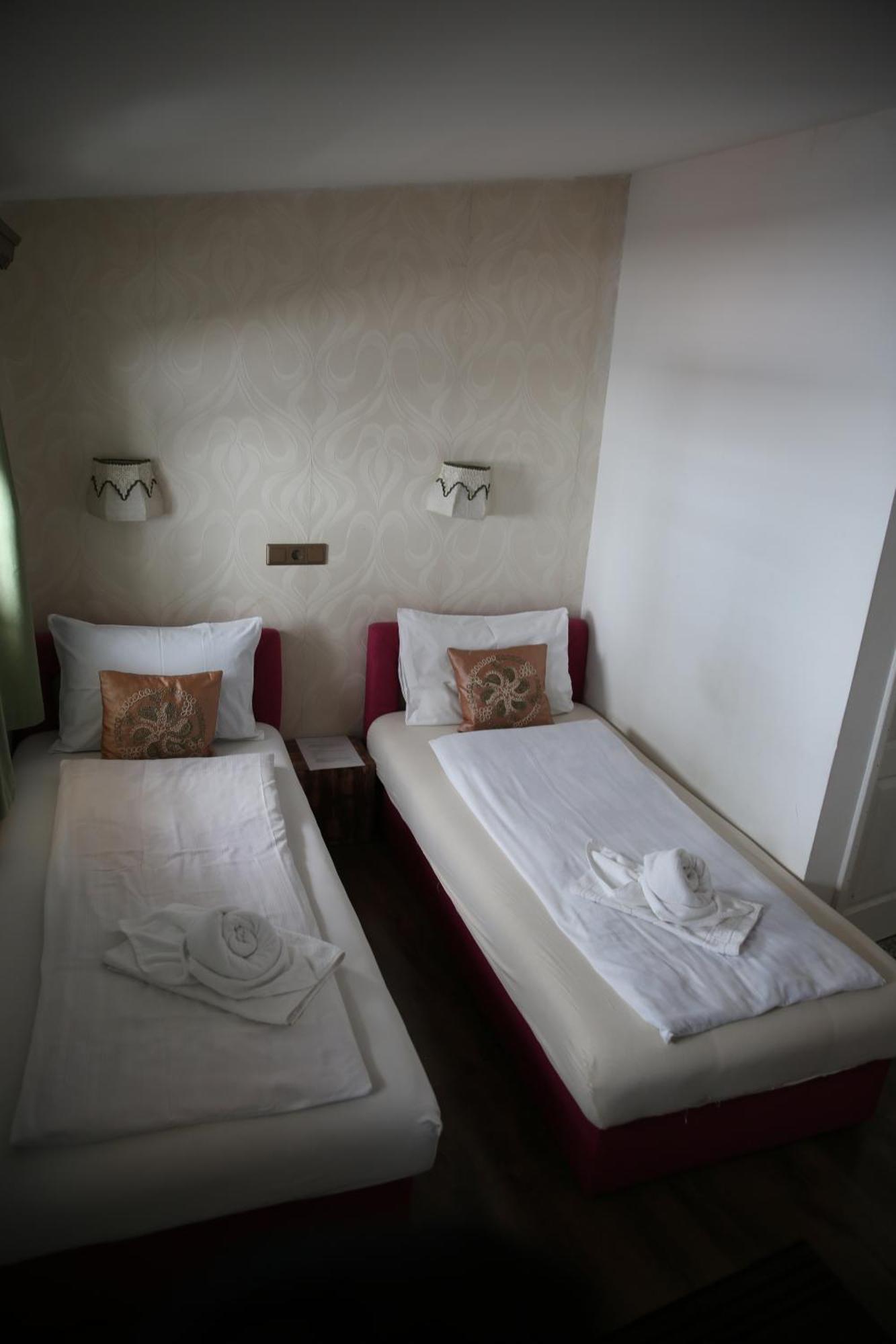 Guest house Nia Deluxe 3*